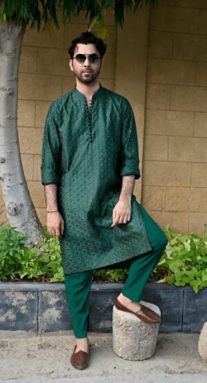 Elegant Green Embroidered Kurta Trouser for Weddings