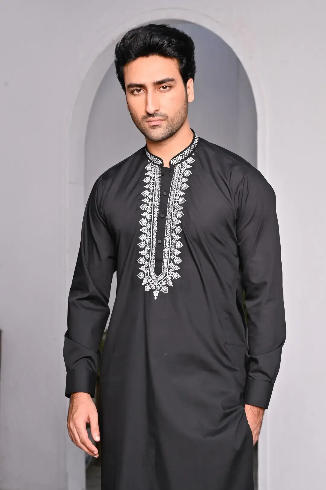Black White Embroidered Traditional Kurta Trouser